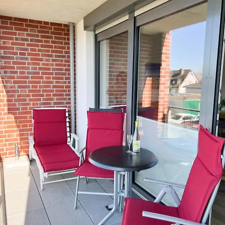 Haus Strandlaeufer 1 5 Appartement *